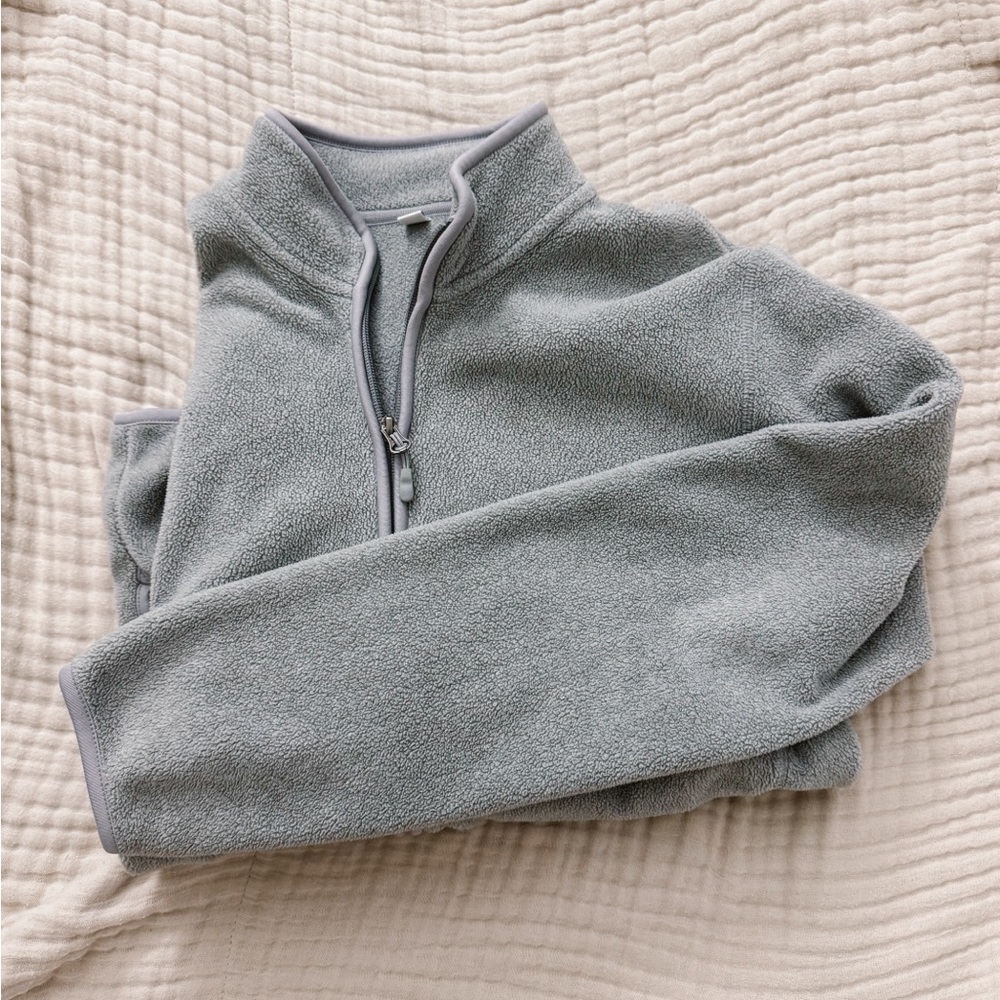 Men’s M Uniqlo Fleece Jacket